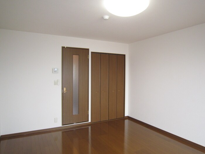 物件内観写真11　(居室)