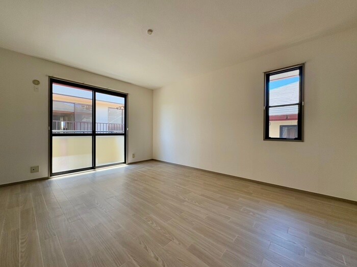 物件内観写真7　(居室)