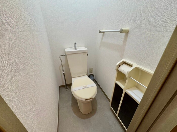 物件内観写真11　(トイレ)