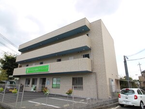 アザリア山本駅前外観写真