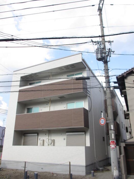 物件外観写真3　(外観写真)