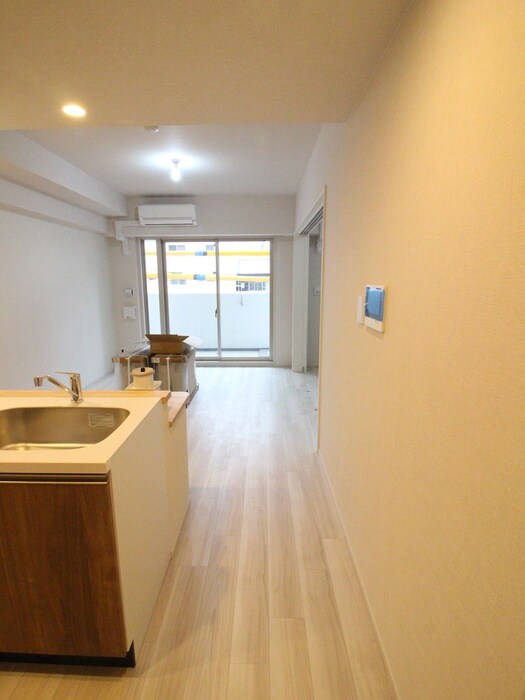 物件内観写真17　(廊下)