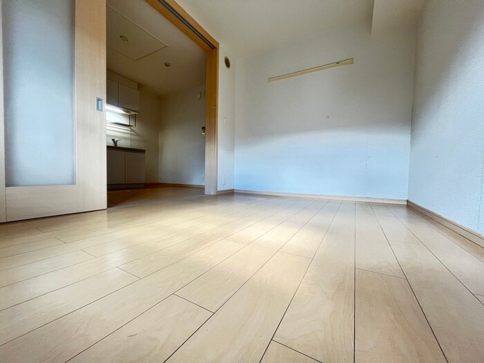 物件内観写真11　(居室)