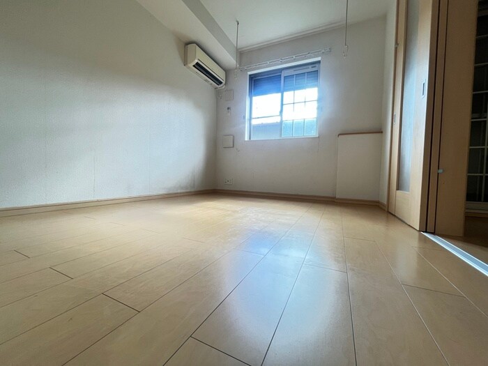 物件内観写真19　(居室)