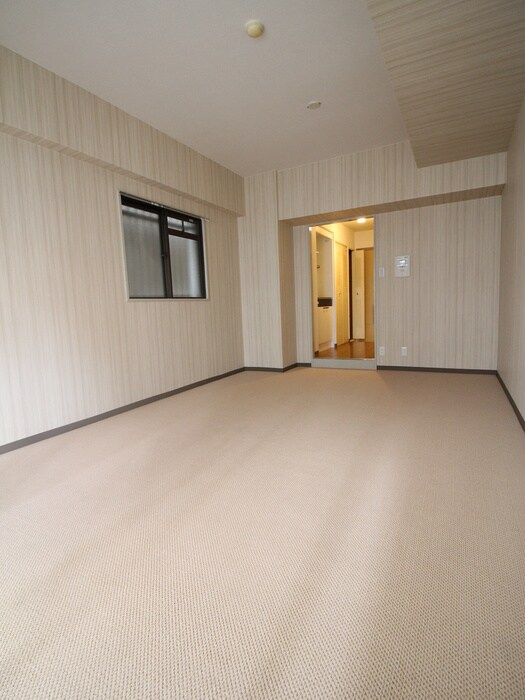 物件内観写真12　(居室)