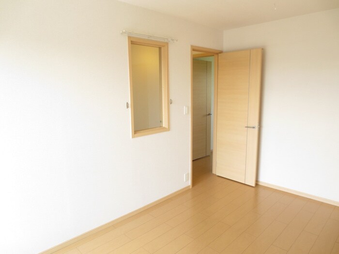 物件内観写真18　(居室)