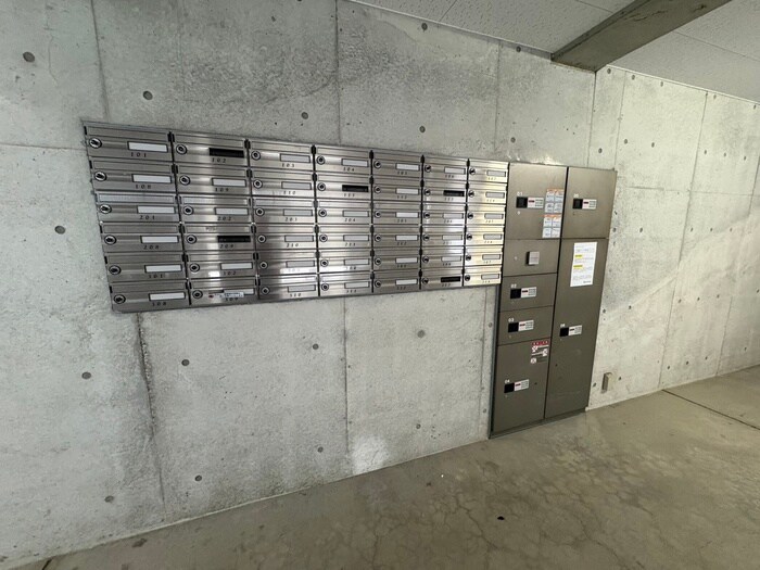 物件外観写真4　(建物設備)