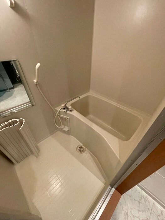 物件内観写真12　(バス／シャワールーム等)
