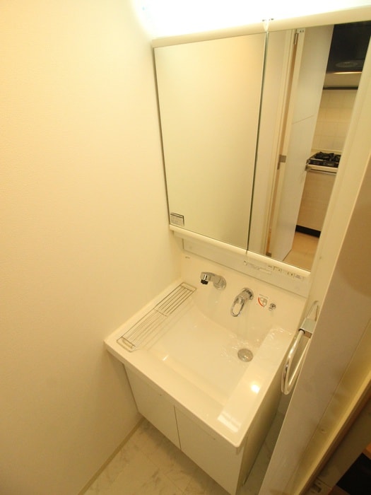 物件内観写真9　(洗面)