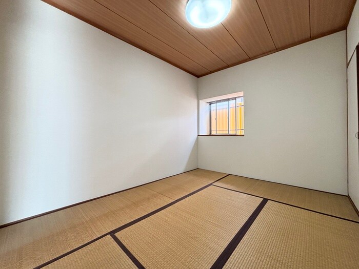 物件内観写真10　(居室)