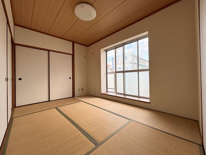 物件内観写真10　(居室)