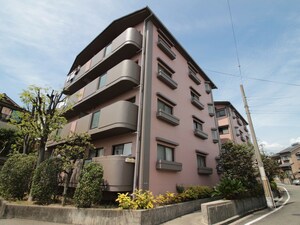 メゾンベル春日外観写真