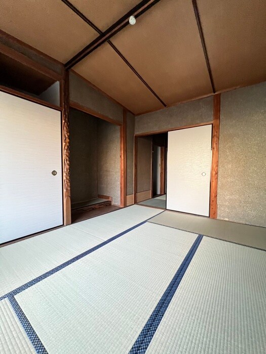 物件内観写真6　(居室)