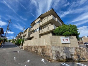 ジャスト桃山外観写真