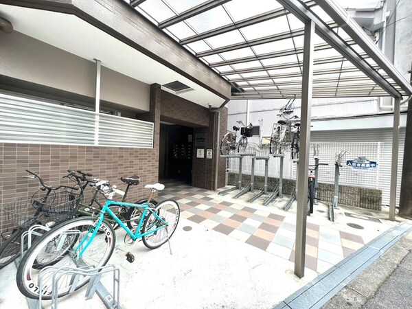 駐輪場