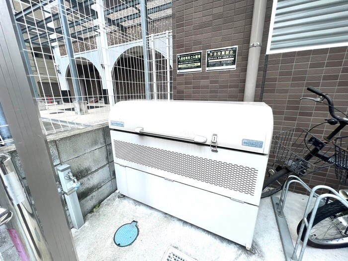 物件外観写真6　(建物設備)