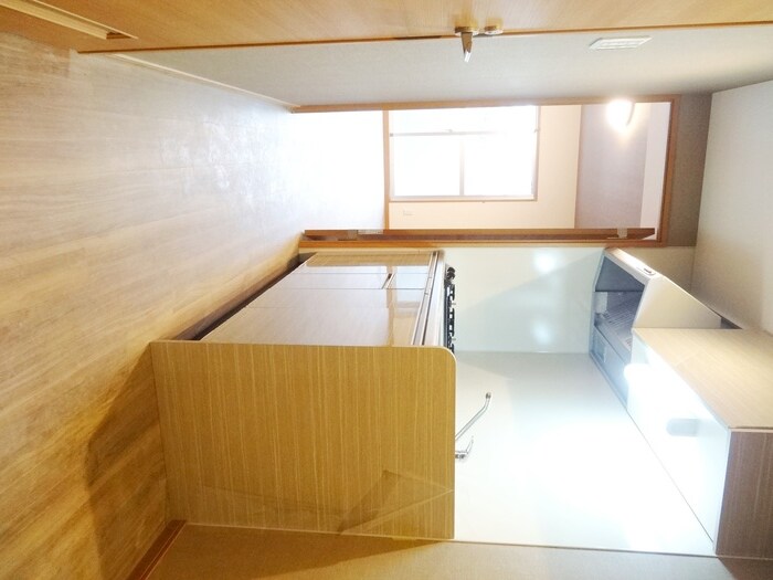 物件内観写真17　(廊下)