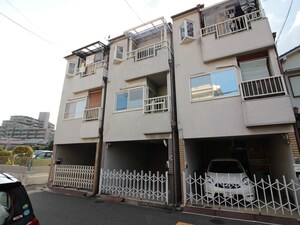 賃貸一戸建住宅等貸家外観写真