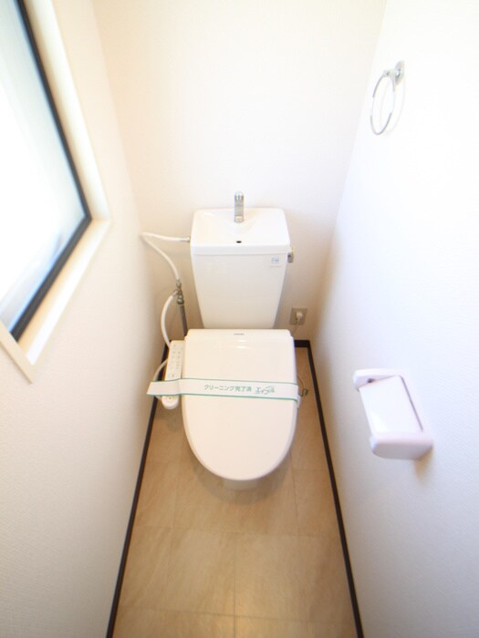 物件内観写真12　(トイレ)