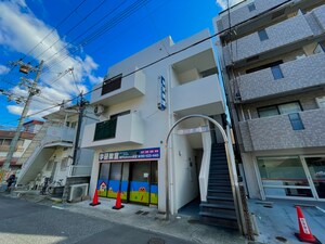 コ－ポ本山外観写真