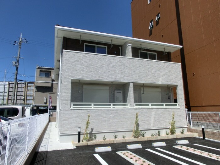 物件外観写真2　(外観写真)