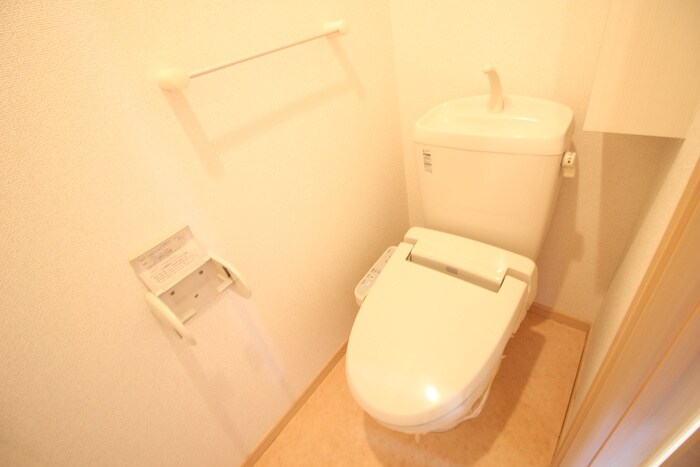 物件内観写真10　(トイレ)