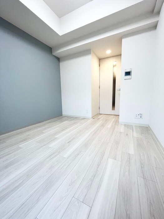 ﾌﾟﾚｻﾝｽ南堀江ｻﾞ･ｾﾝｽ(1002)の居室