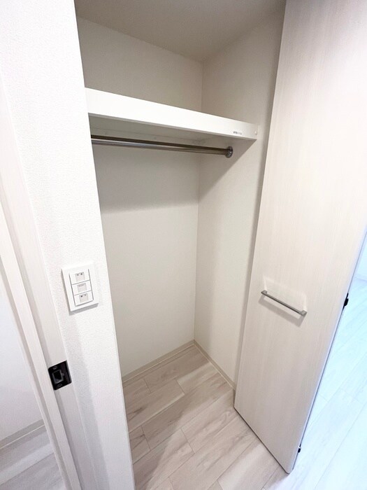 物件内観写真15　(収納)