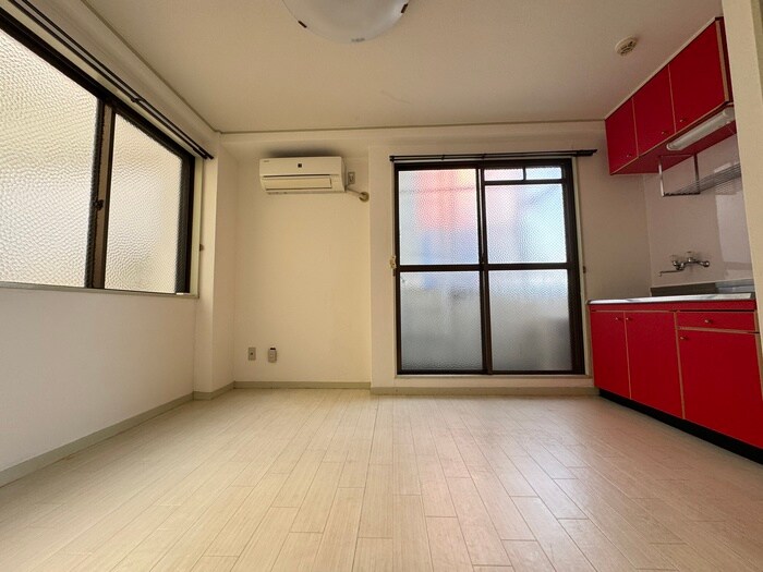 物件内観写真19　(居室)