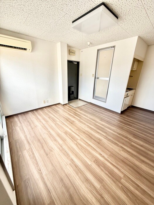 物件内観写真14　(内観写真)