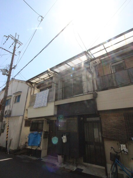 金田町３丁目テラスハウス外観写真