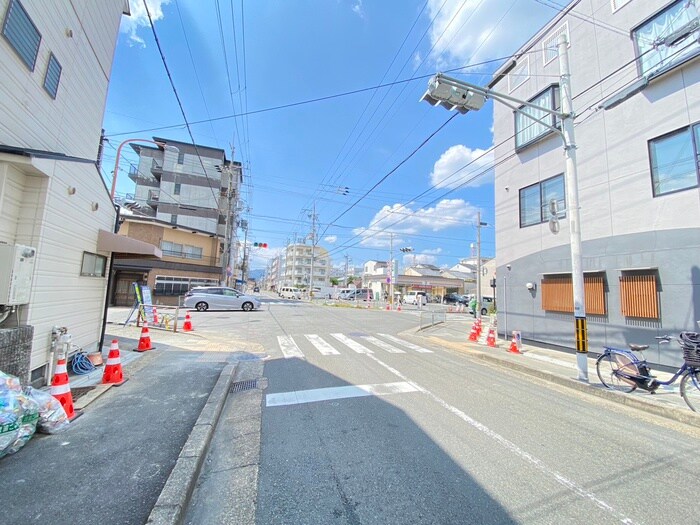 物件外観写真6　(周辺環境)