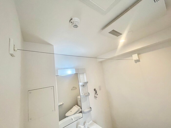 物件内観写真18　(洗濯機置場)