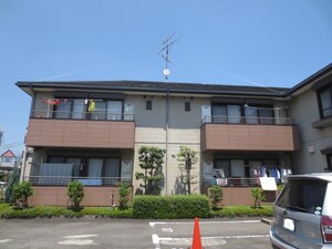 嵯峨野グリ－ンパレス外観写真