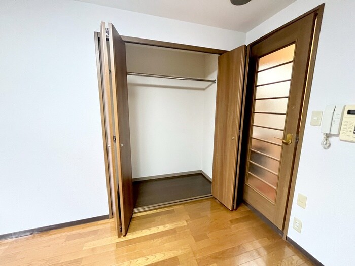 物件内観写真16　(収納)