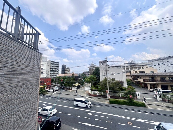 物件内観写真13　(室内からの展望)