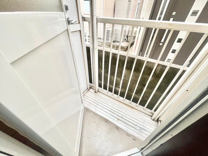 物件内観写真13　(ベランダ・バルコニー)