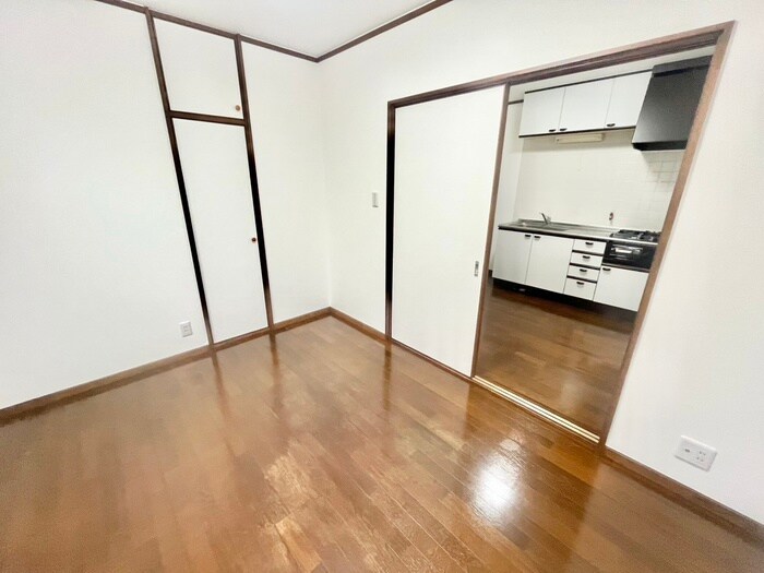 物件内観写真15　(居室)