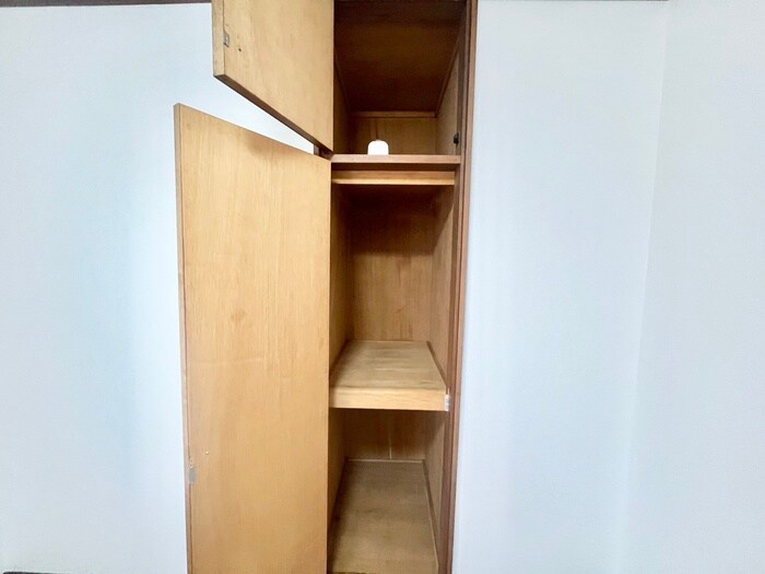 物件内観写真16　(収納)