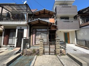 下津林貸家外観写真
