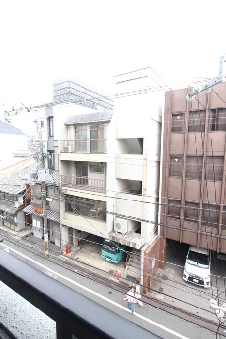 物件内観写真20　(室内からの展望)