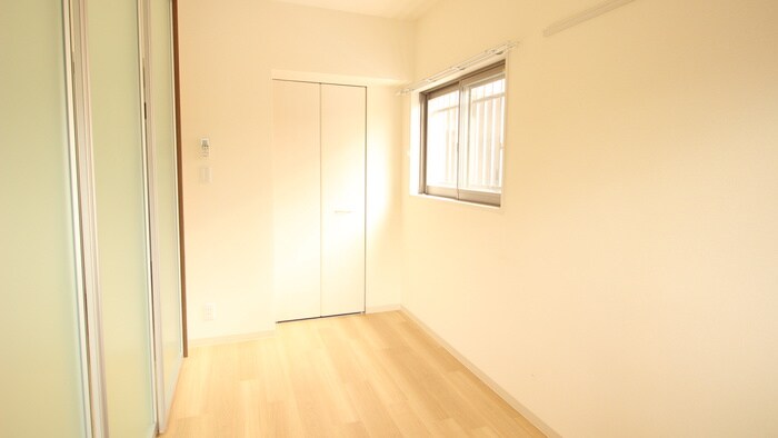 物件内観写真20　(居室)