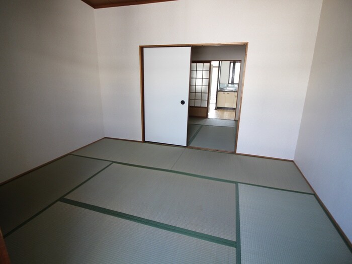 物件内観写真12　(居室)