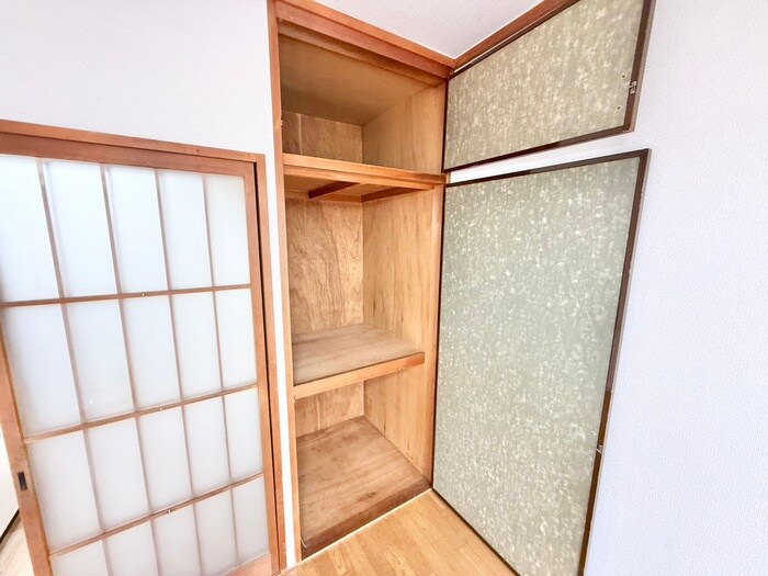 物件内観写真16　(収納)