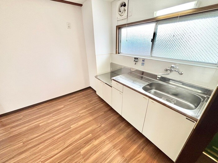 物件内観写真9　(キッチン)