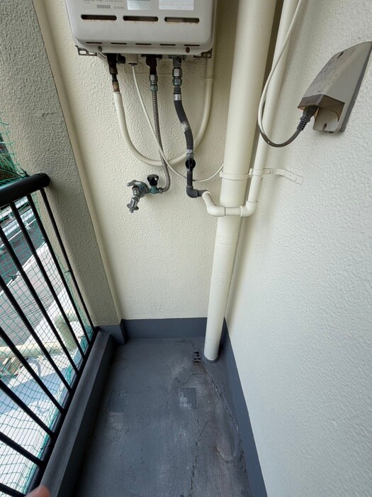 物件内観写真11　(洗濯機置場)