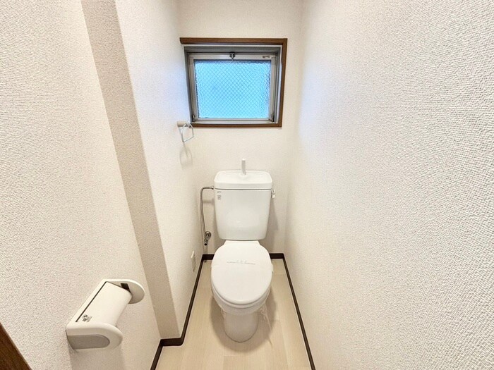 物件内観写真13　(トイレ)