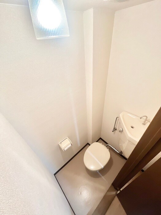 物件内観写真15　(トイレ)