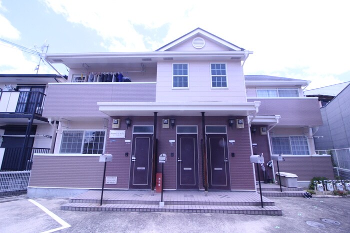 物件外観写真2　(外観写真)