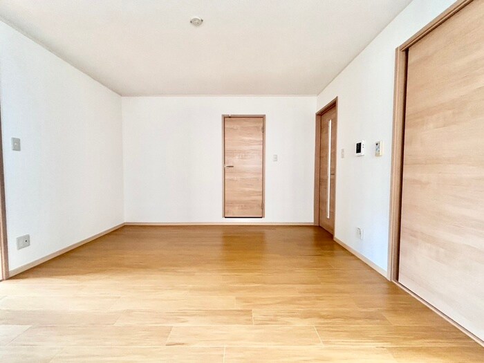 物件内観写真10　(居室)